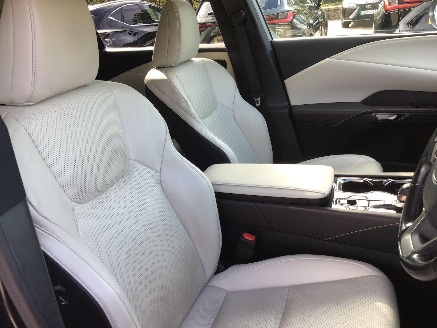 Used Lexus RX for sale - 75953995: Photo 21