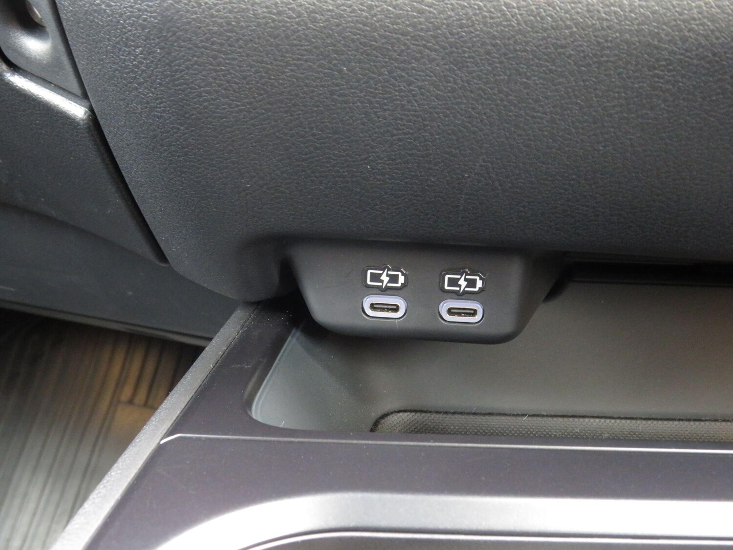 Used Lexus UX for sale - 77624938: Photo 24