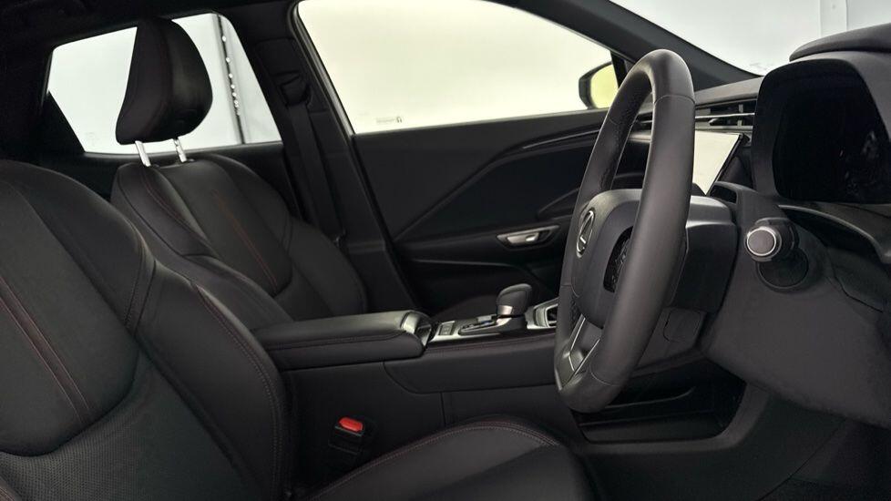 Used Lexus LBX 2024 for sale - 77839882: Photo 13