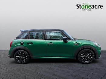 Used MINI Hatch 2023 for sale - 79680955: Photo