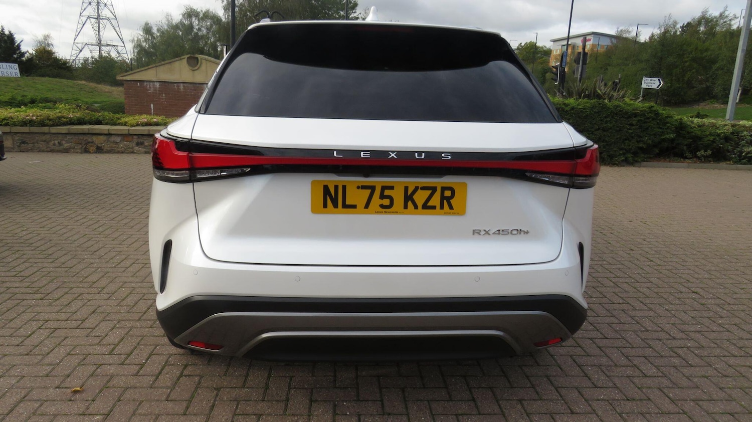 Used Lexus RX 2025 for sale - 76832832: Photo 6