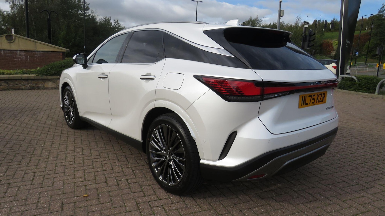 Used Lexus RX 2025 for sale - 76832832: Photo 7