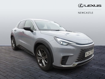 2024 (24) - 1.5 VVT-iE Premium Plus SUV 5dr Petrol Hybrid E-CVT Euro 6 (s/s) (136 ps)