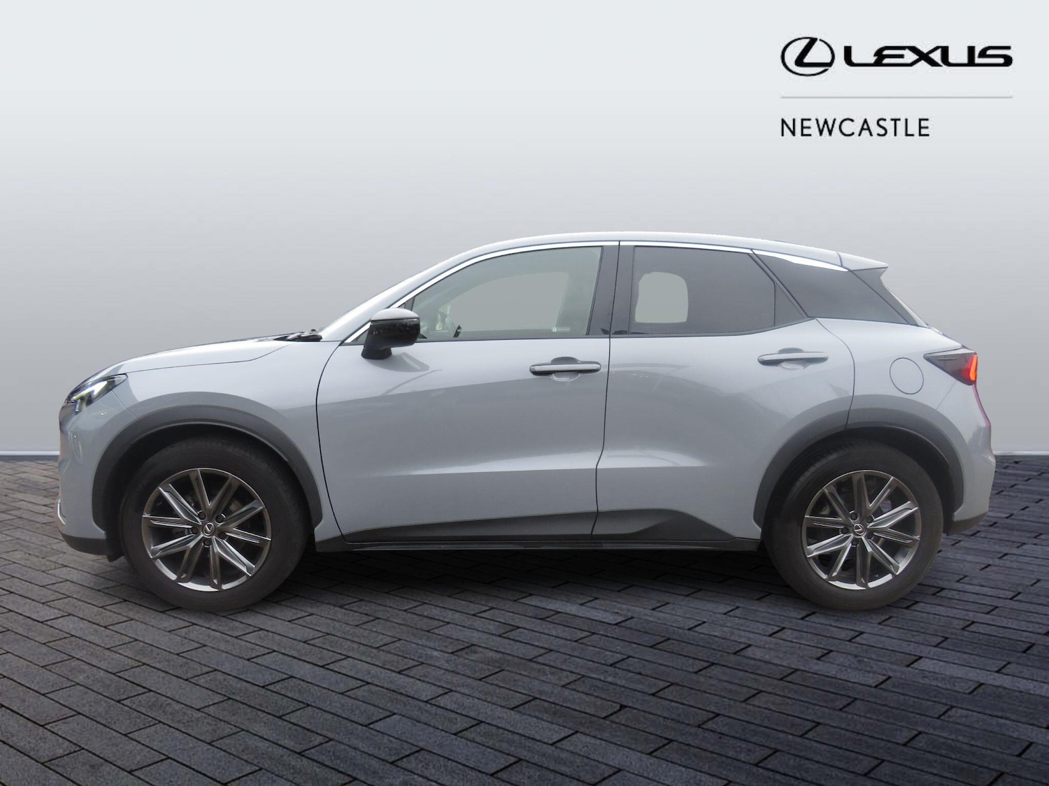 Used Lexus LBX 2024 for sale - 77029839: Photo 8