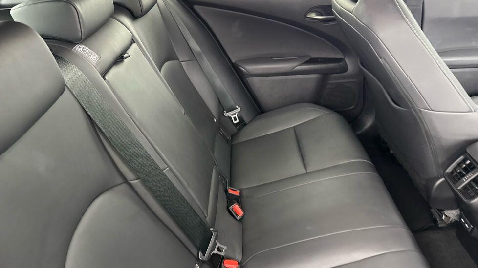 Used Lexus UX 2021 for sale - 76174887: Photo 18