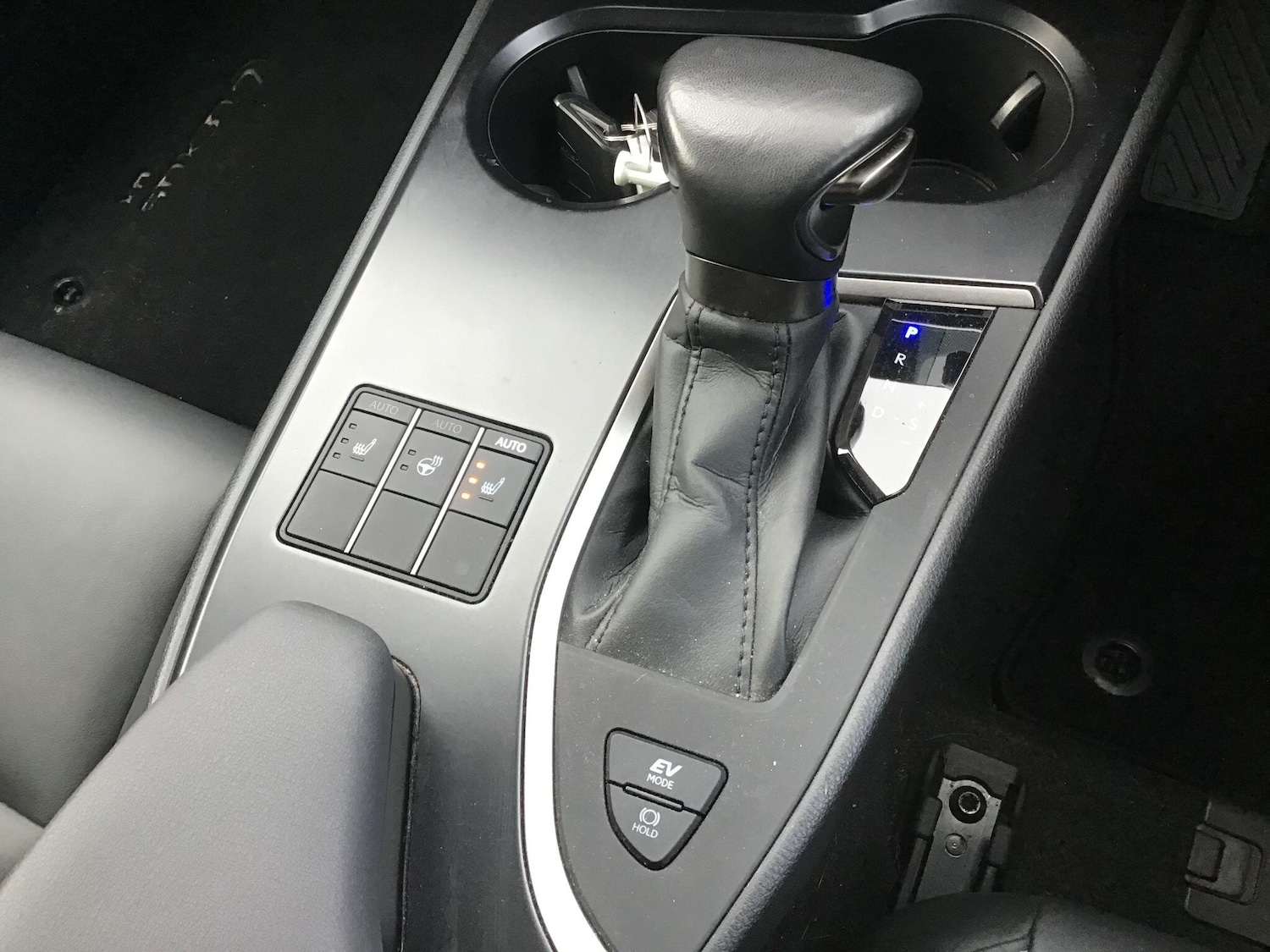 Used Lexus UX 2023 for sale - 76657125: Photo 17