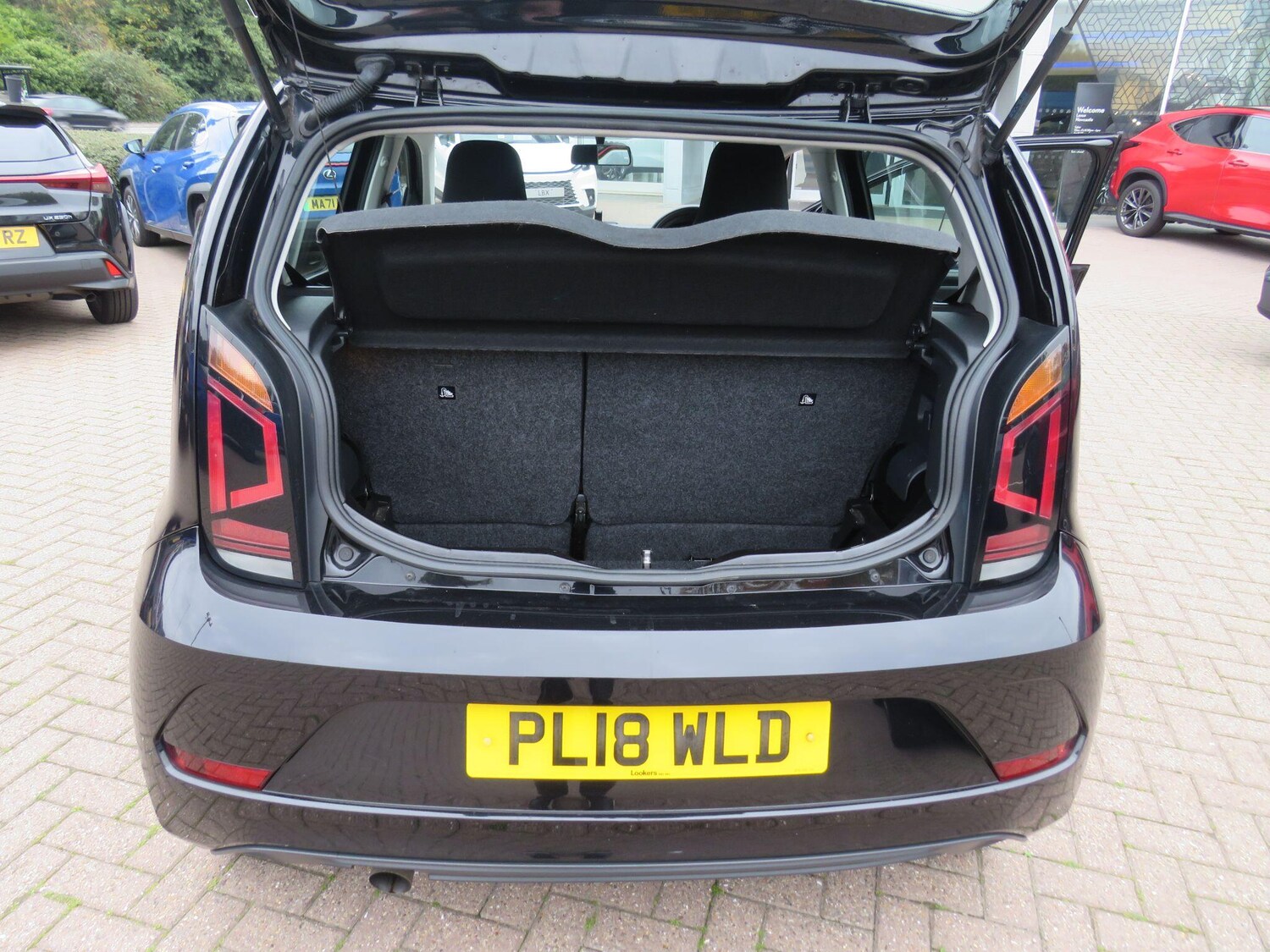 Used Volkswagen up! 2018 for sale - 76314770: Photo 12