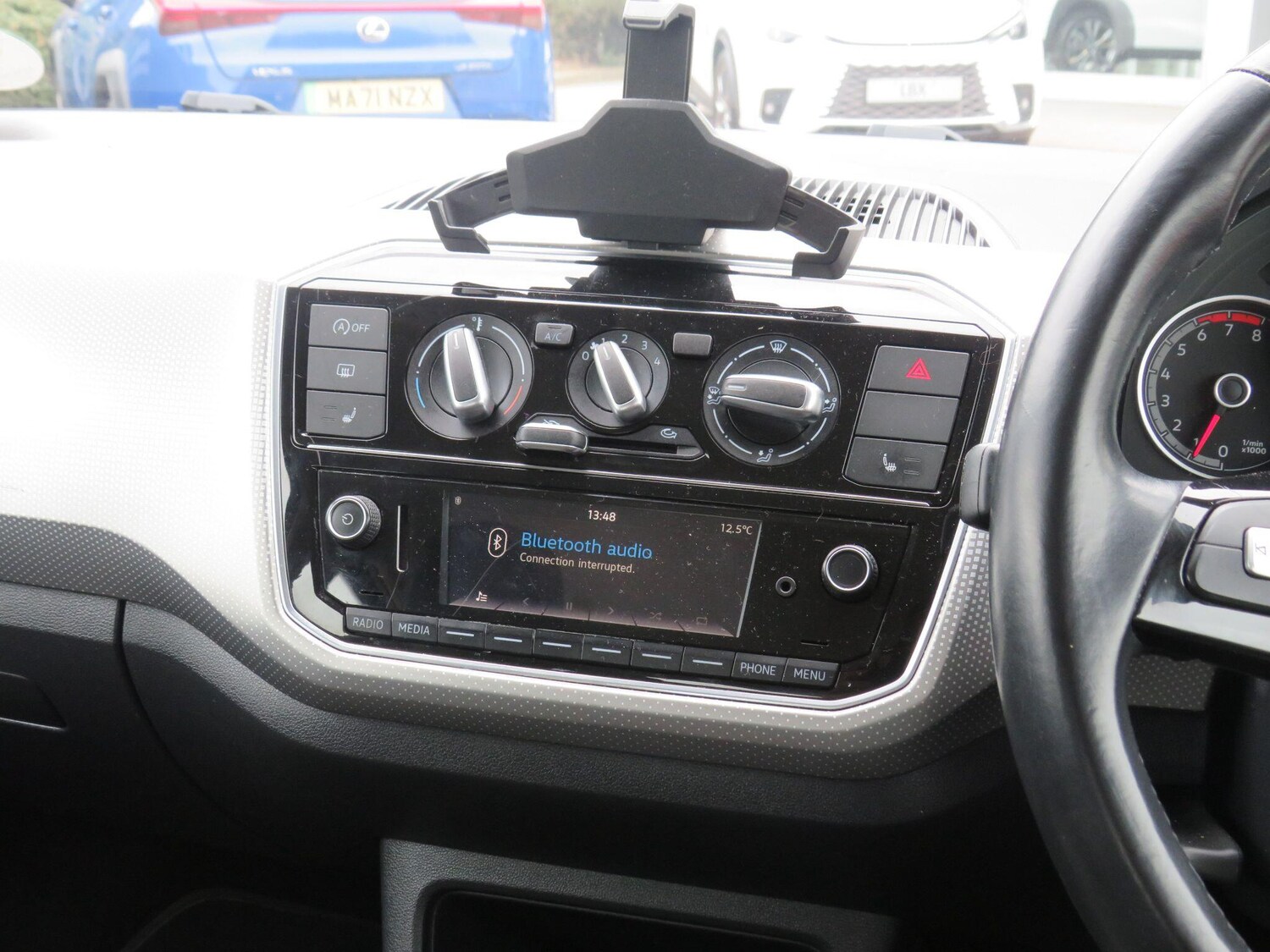 Used Volkswagen up! 2018 for sale - 76314770: Photo 17