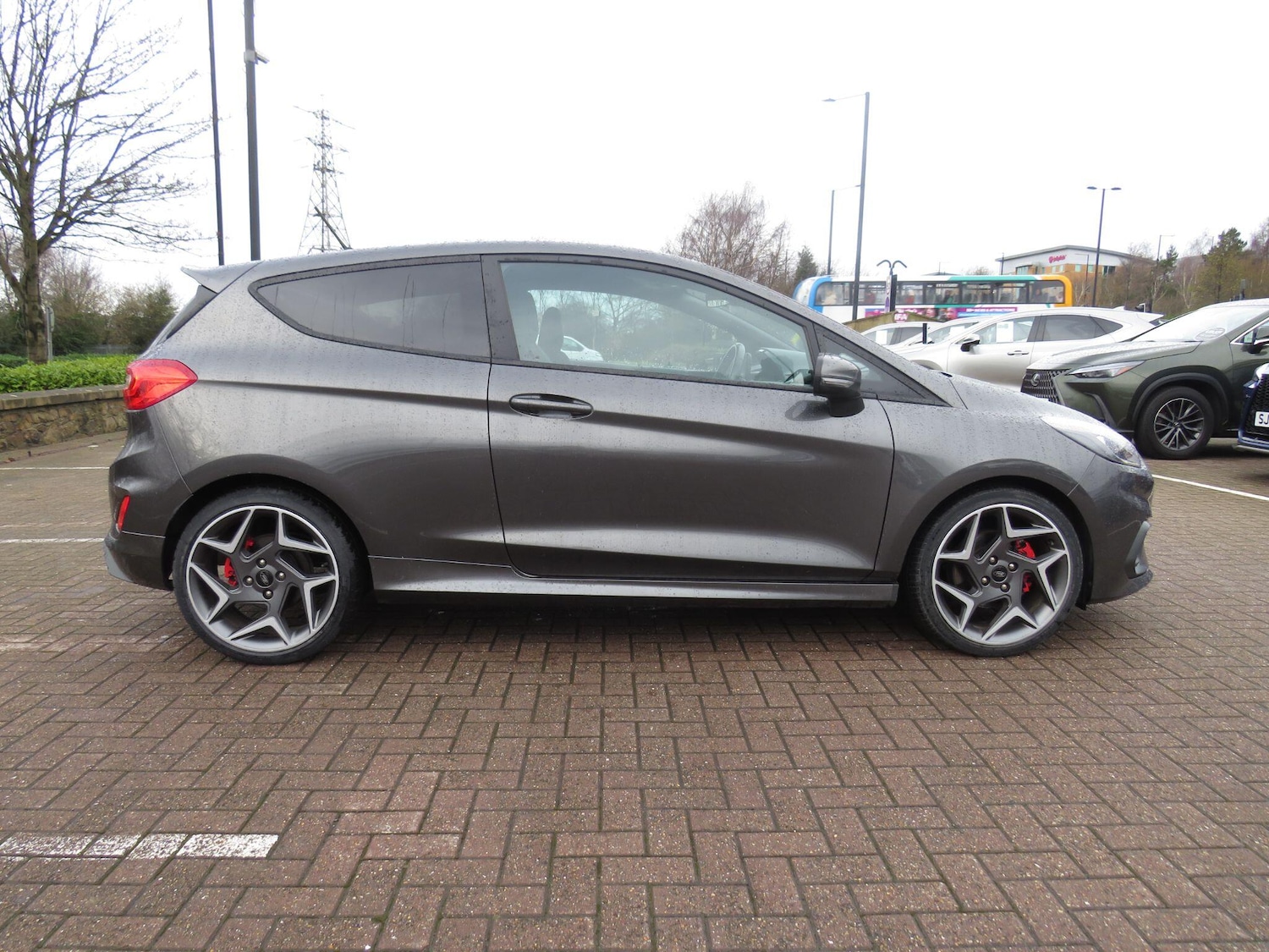 Used Ford Fiesta 2018 for sale - 77549947: Photo 2