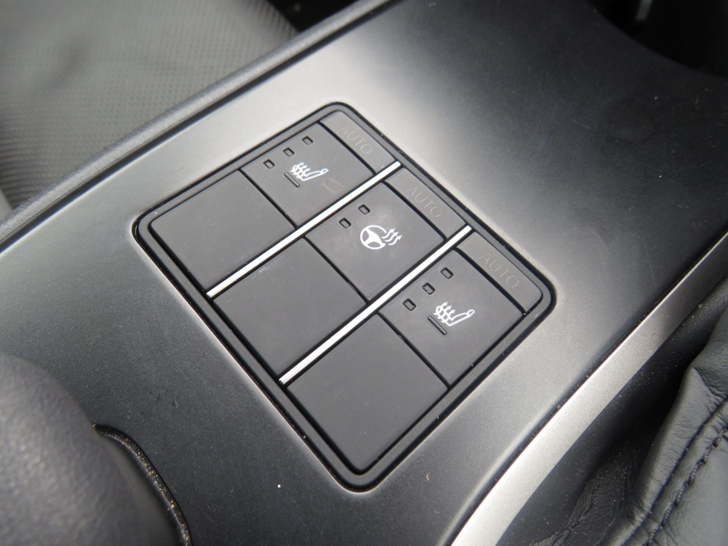 Used Lexus UX for sale - 77386452: Photo 24