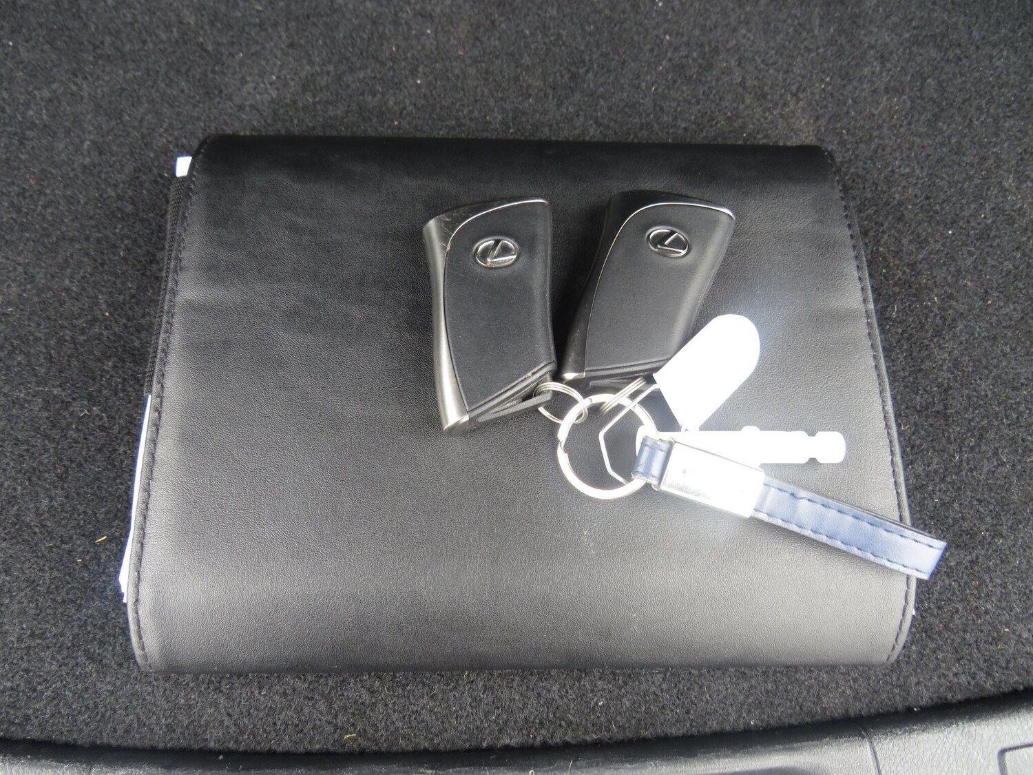 Used Lexus UX 2024 for sale - 78072706: Photo 25