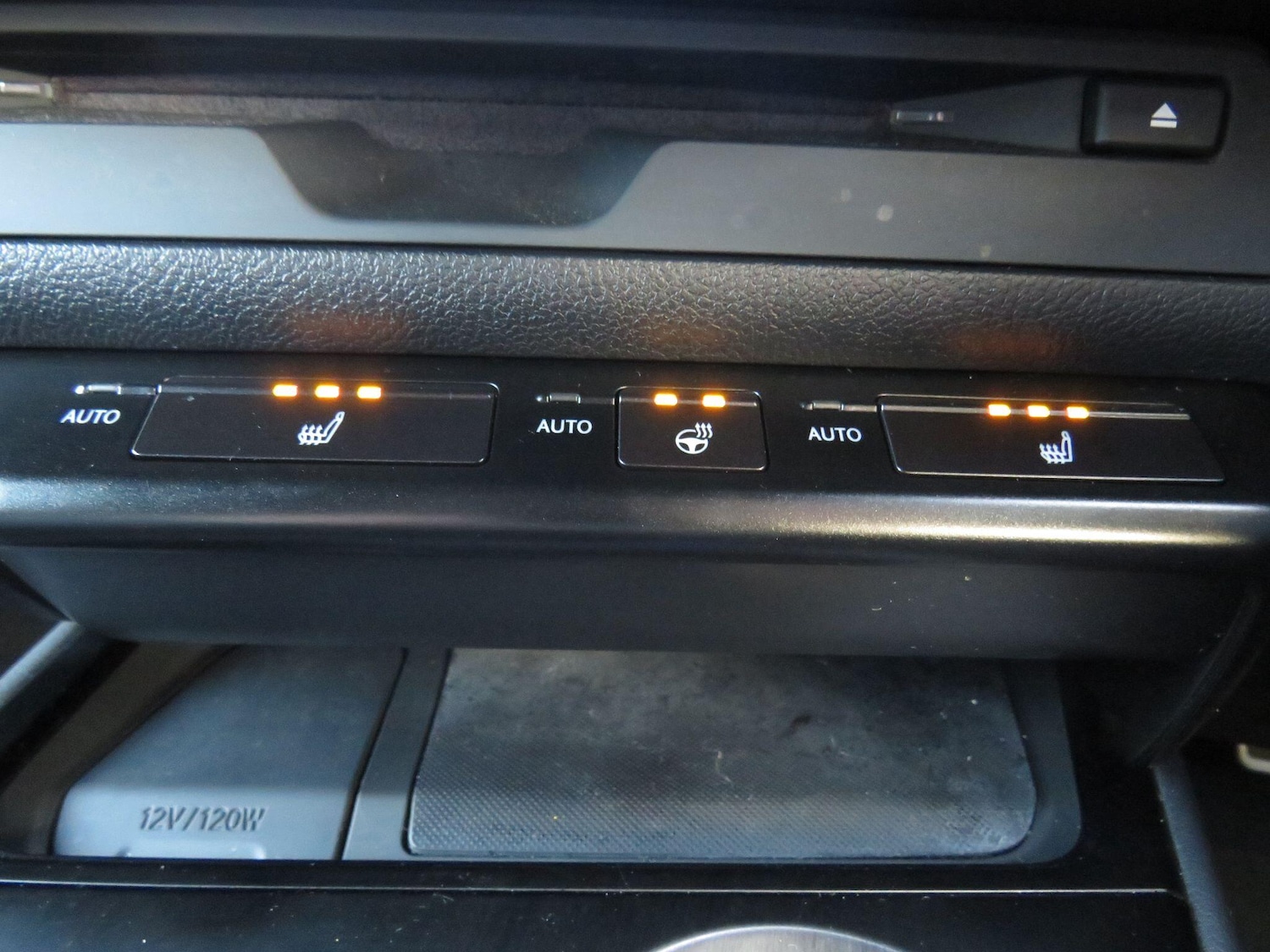 Used Lexus UX 2020 for sale - 76865576: Photo 13