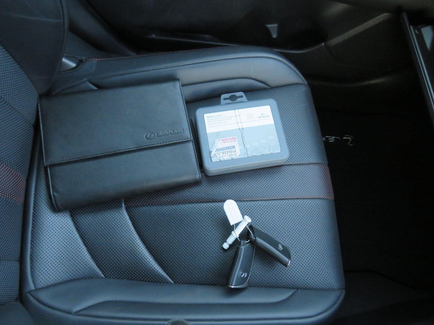 Used Lexus UX 2020 for sale - 76865576: Photo 26