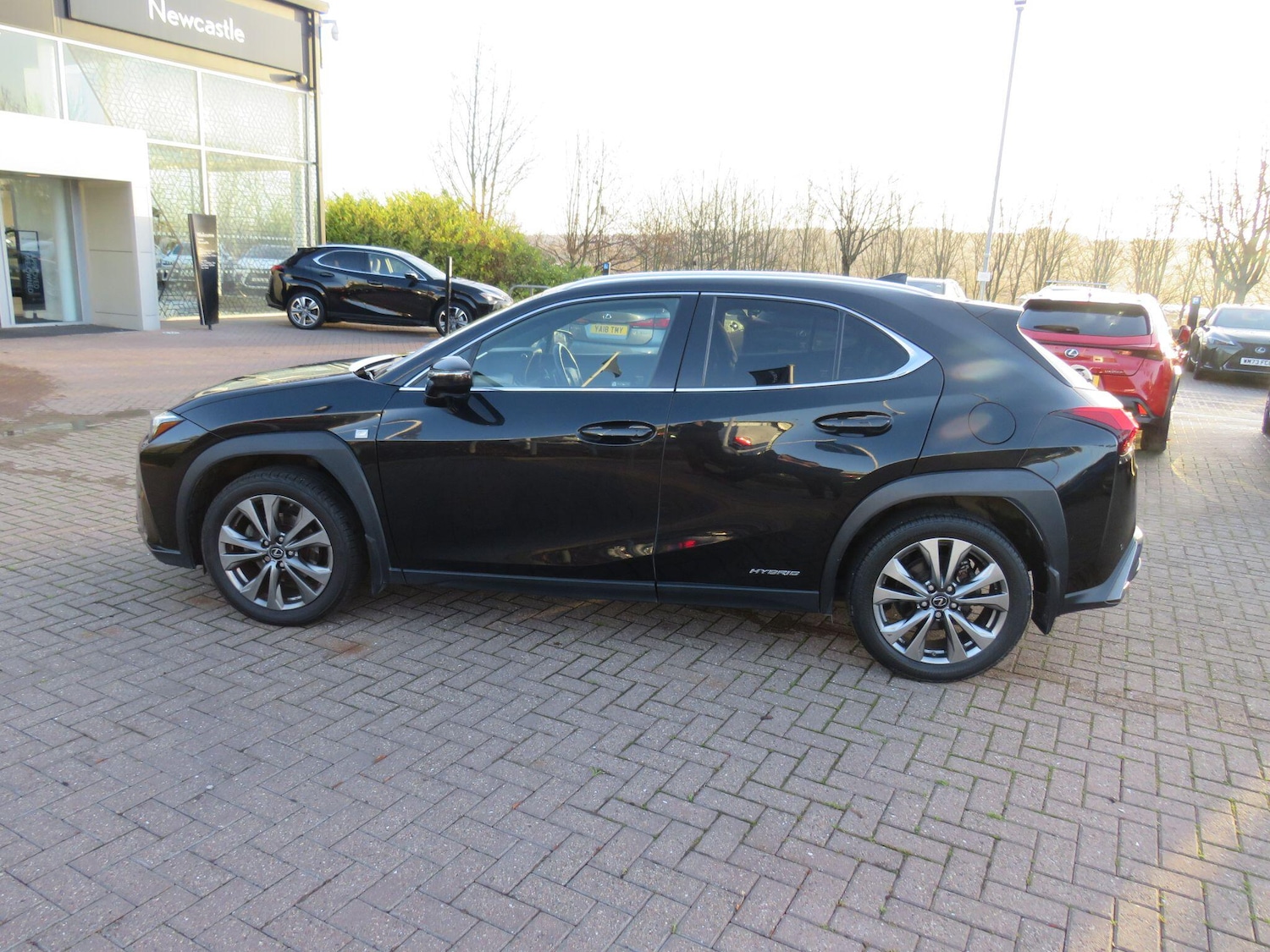 Used Lexus UX 2020 for sale - 76865576: Photo 5
