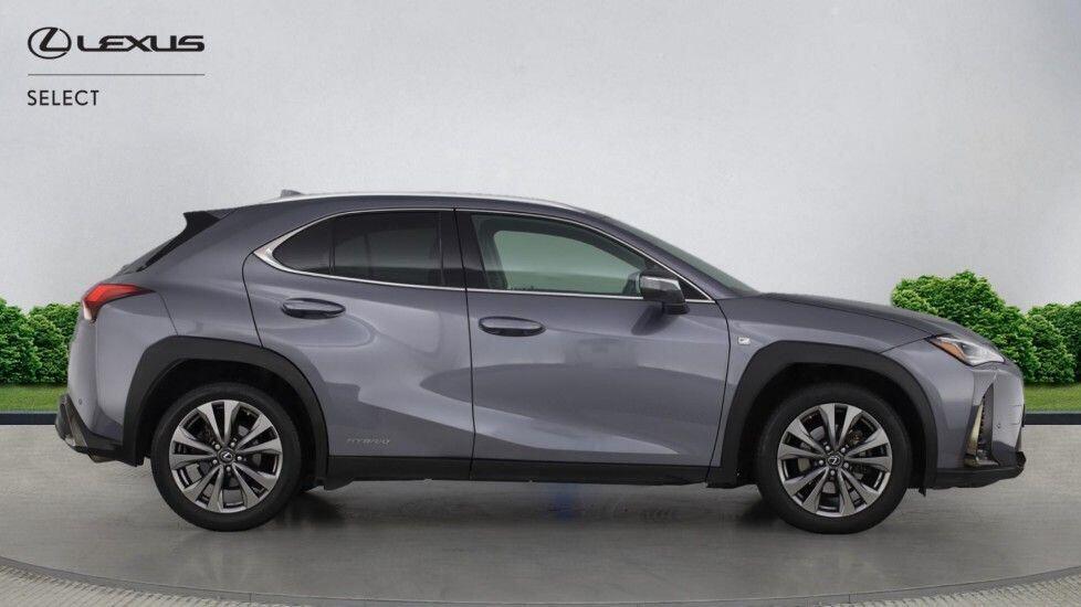 Used Lexus UX 2021 for sale - 77537882: Photo 2