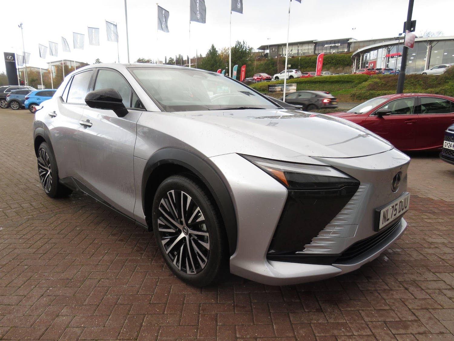 Used Lexus RZ 2025 for sale - 76935858: Photo 1