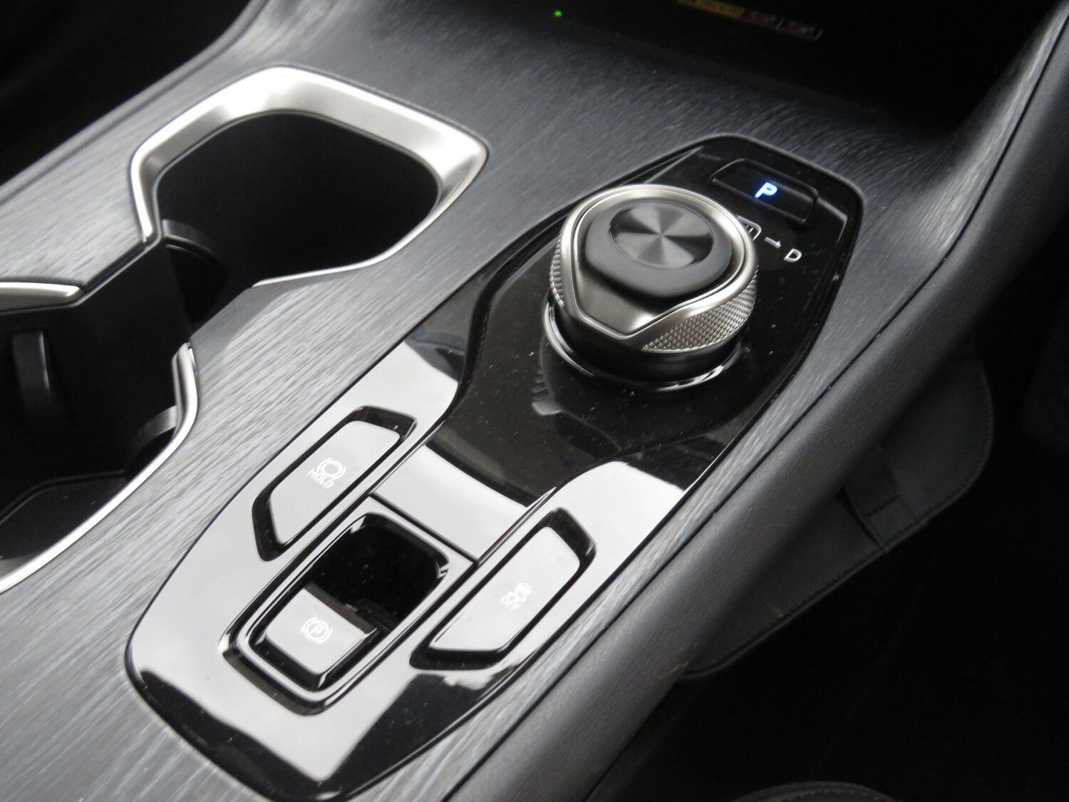 Used Lexus RZ 2025 for sale - 76935858: Photo 18