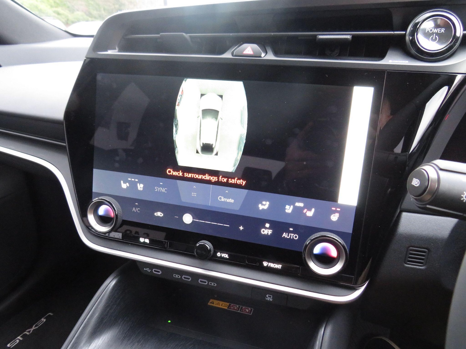 Used Lexus RZ 2025 for sale - 76935858: Photo 21