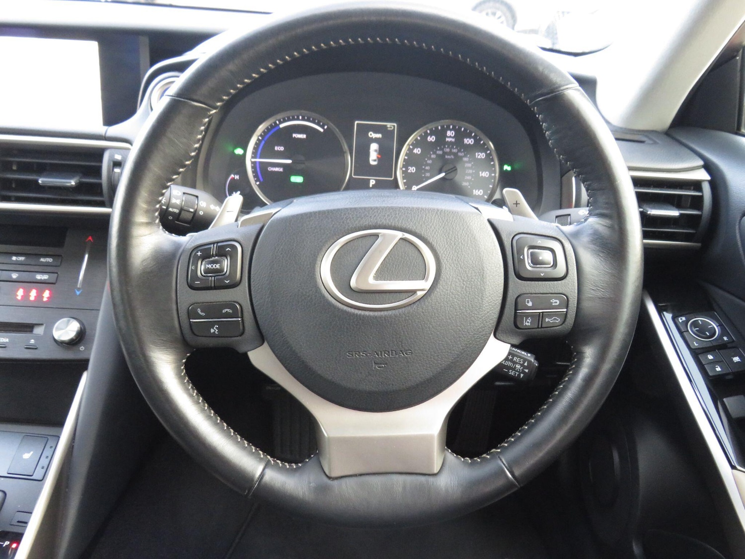 Used Lexus IS 2018 for sale - 76936059: Photo 15