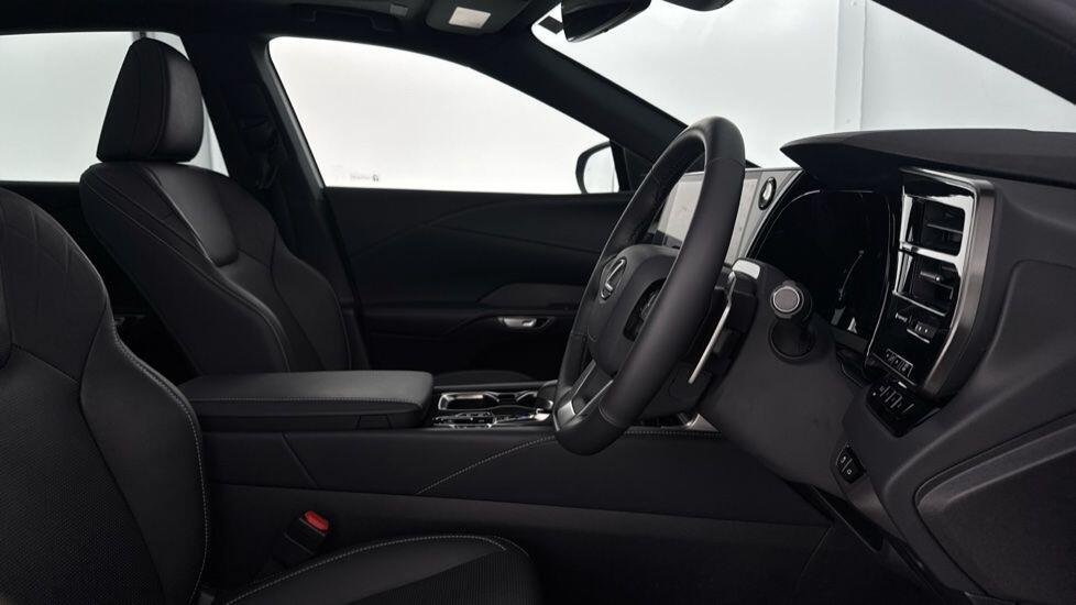 Used Lexus RX 2024 for sale - 77468102: Photo 13