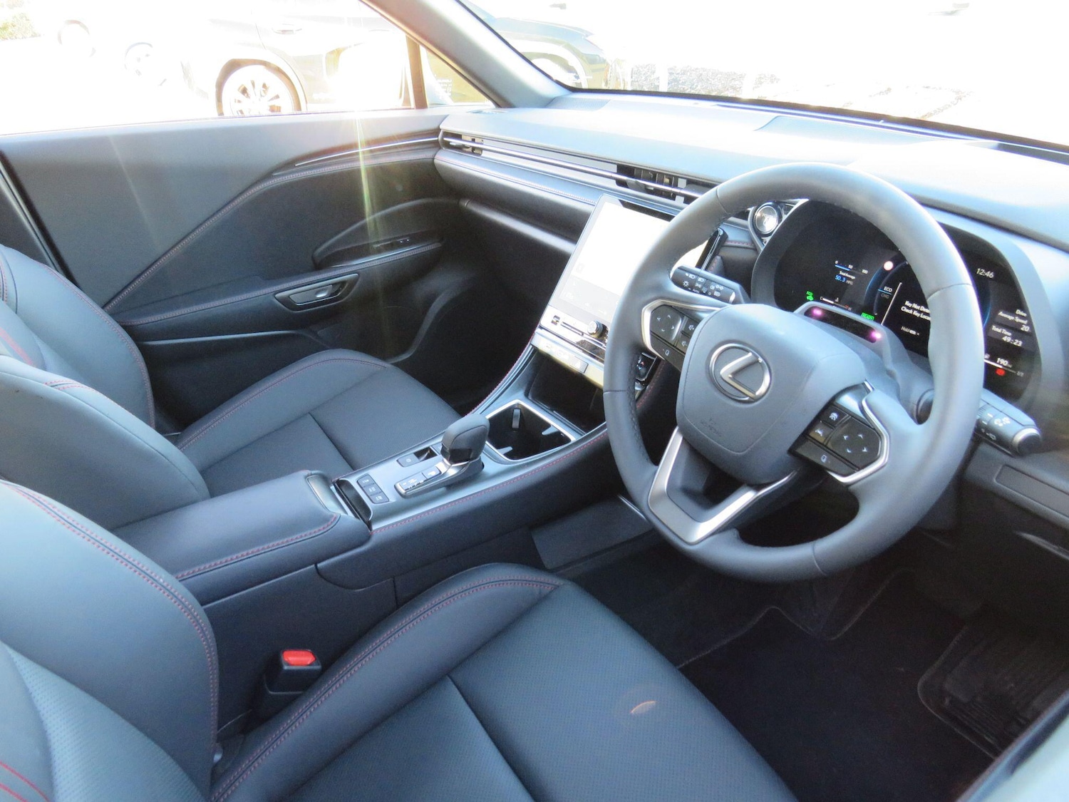 Used Lexus LBX 2025 for sale - 76886142: Photo 13