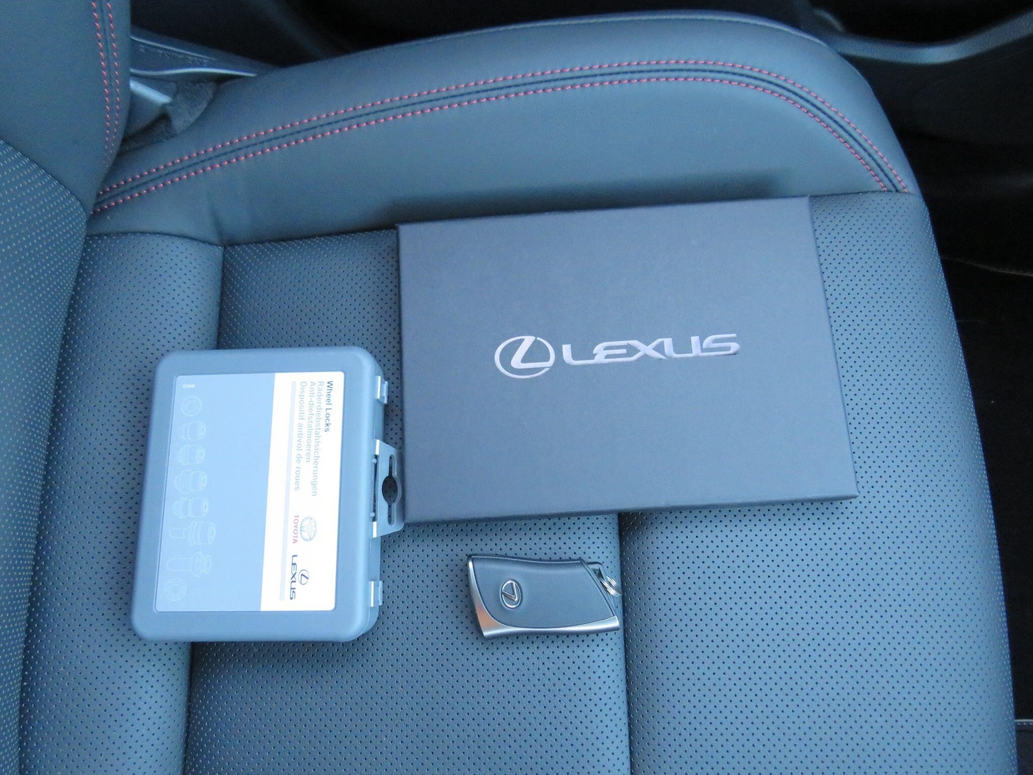 Used Lexus LBX 2025 for sale - 76886142: Photo 18