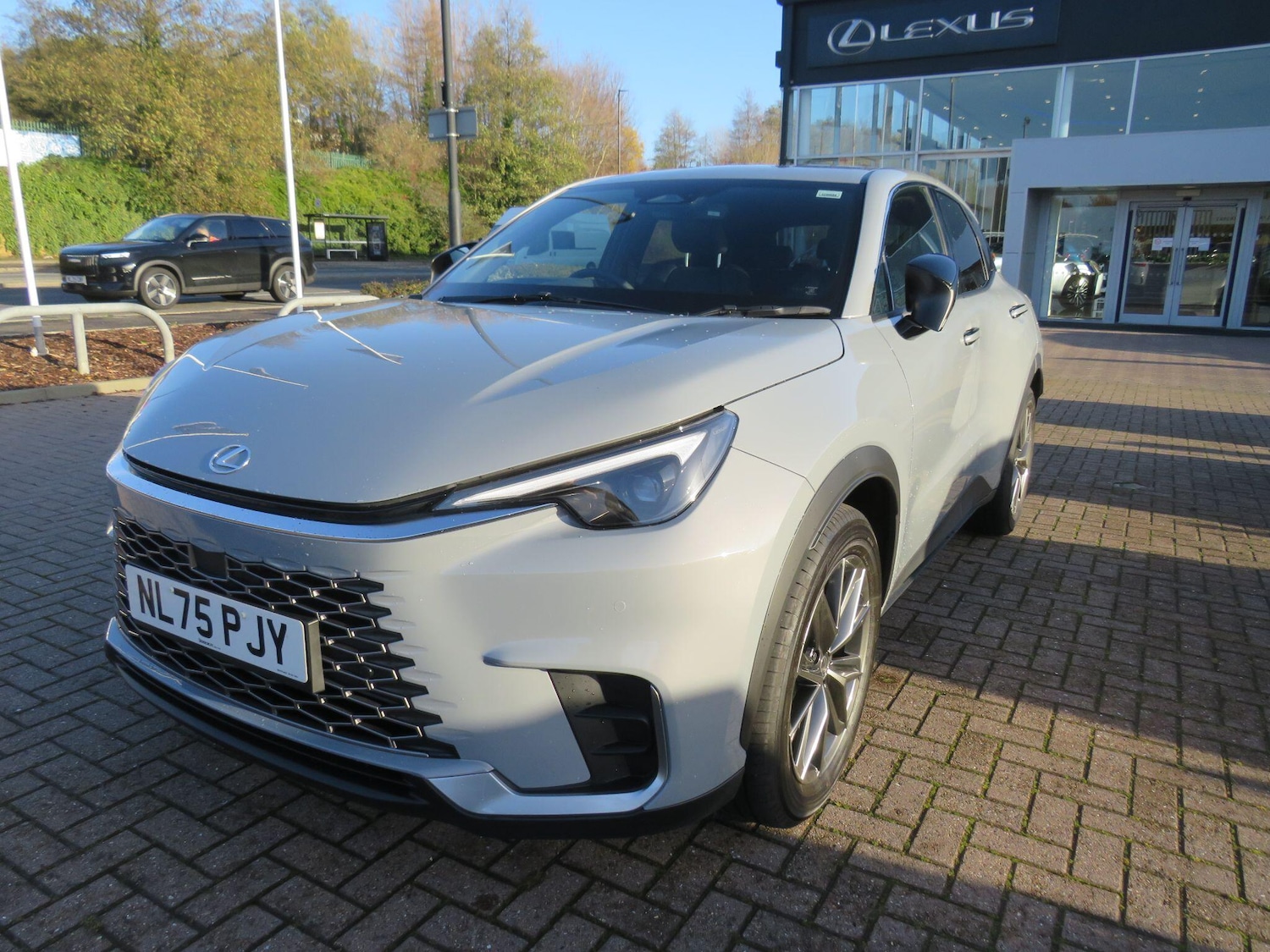 Used Lexus LBX 2025 for sale - 76886142: Photo 3