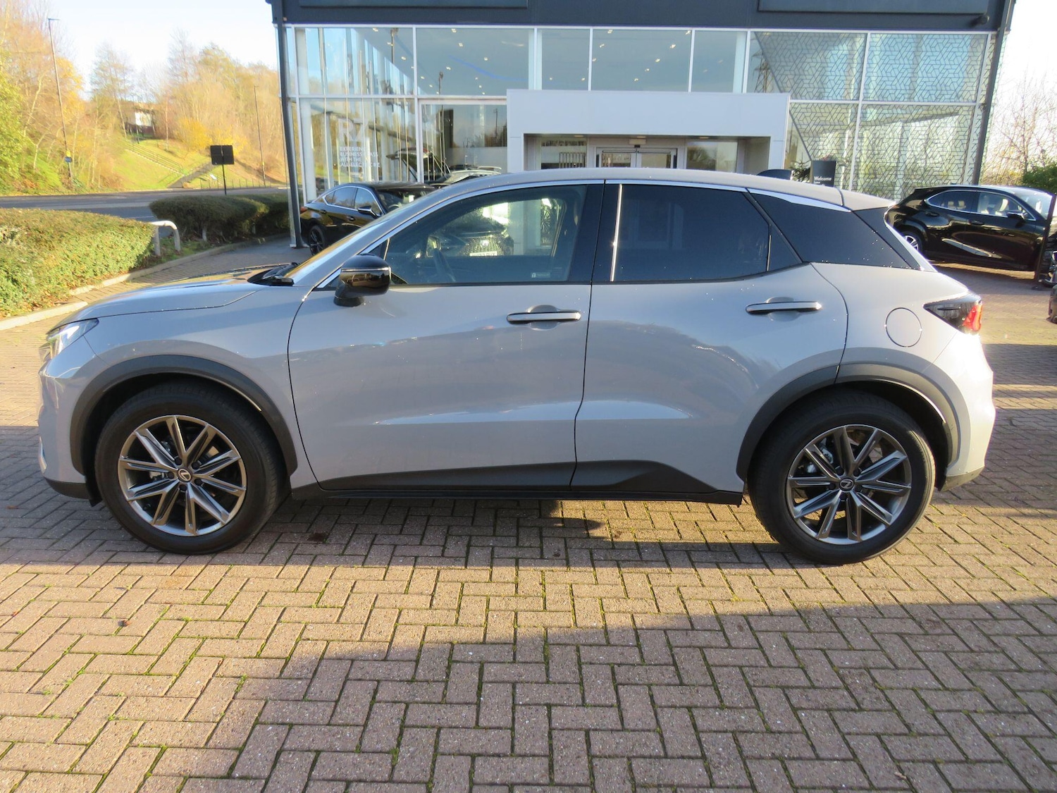 Used Lexus LBX 2025 for sale - 76886142: Photo 5