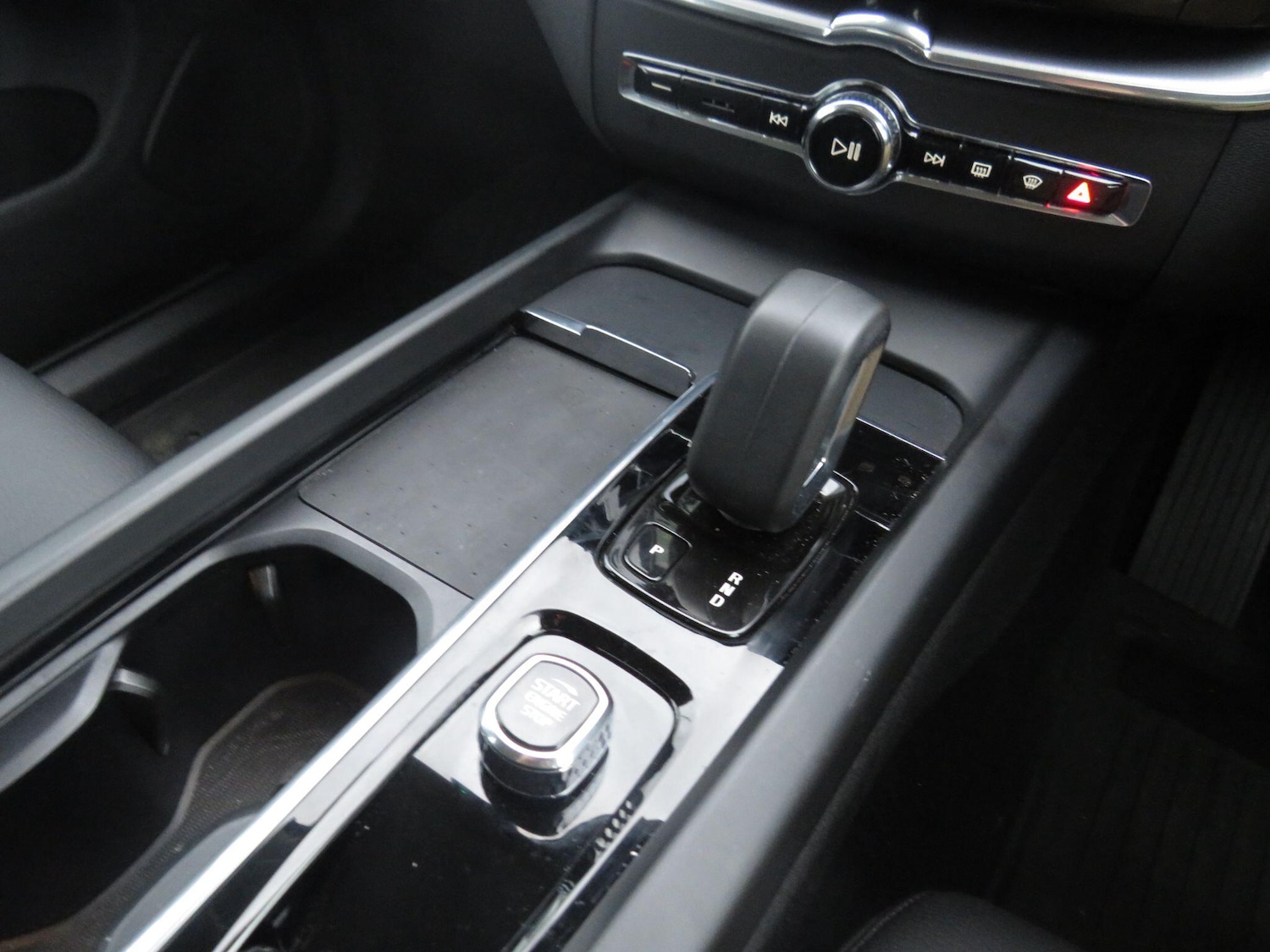 Used Volvo XC60 2022 for sale - 76999017: Photo 18