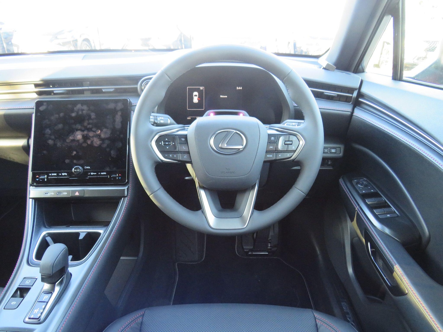 Used Lexus LBX 2025 for sale - 76259555: Photo 15