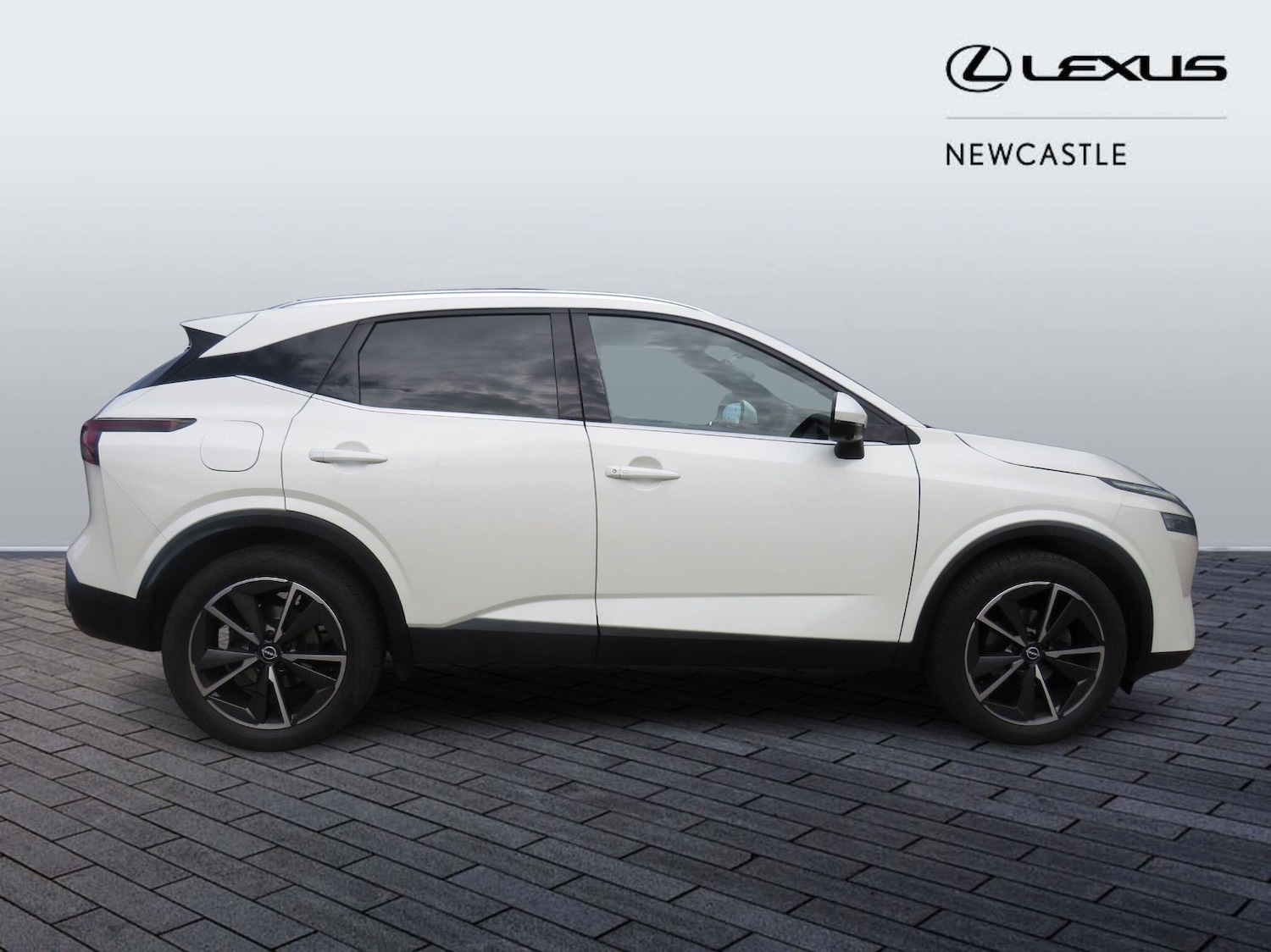 Used Nissan Qashqai 2023 for sale - 78007251: Photo 2