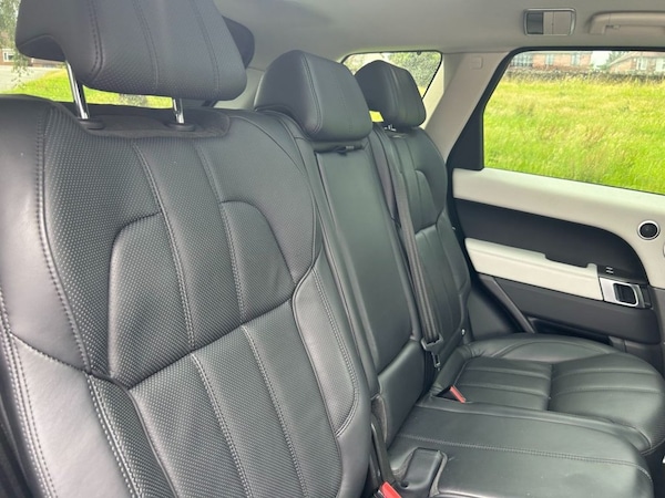 Used Land Rover Range Rover Sport 2016 for sale - 76184979: Photo 19