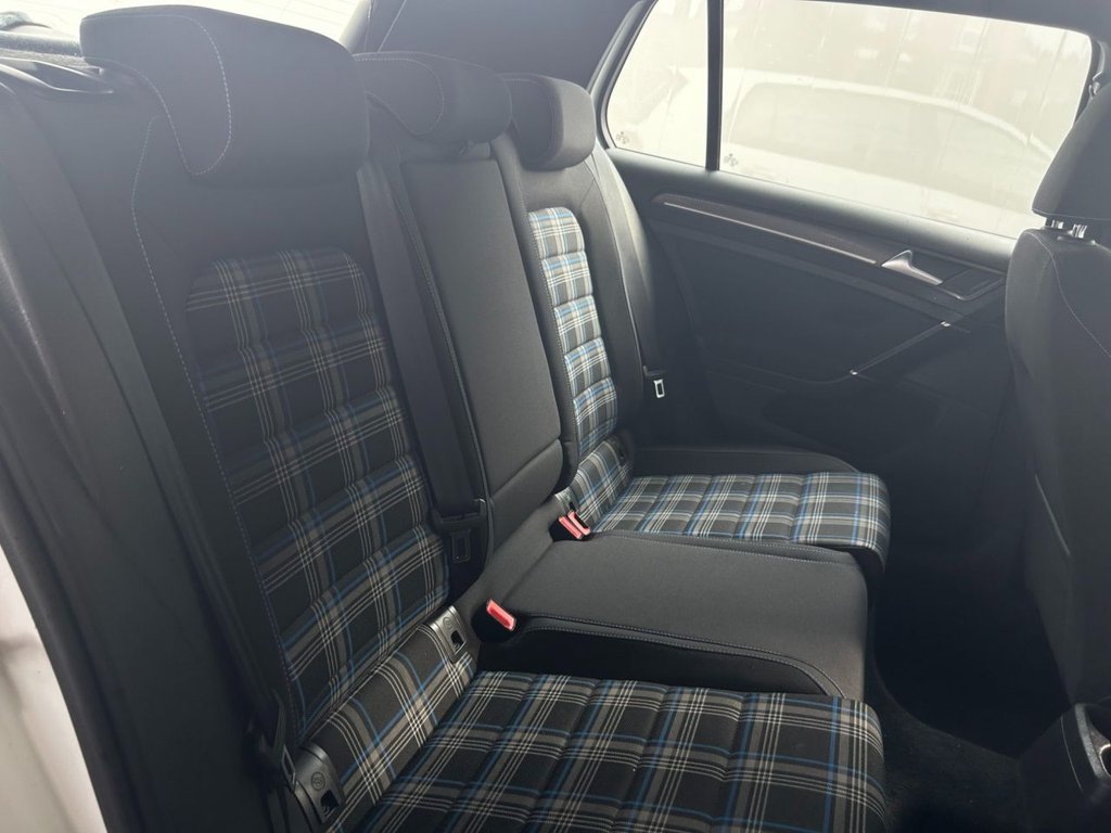Used Volkswagen Golf 2018 for sale - 76106143: Photo 16