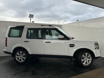 Used Land Rover Discovery 2015 for sale - 76642259: Photo
