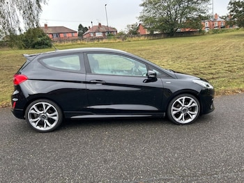 Used Ford Fiesta 2018 for sale - 75777776: Photo