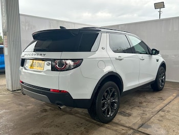 Used Land Rover Discovery Sport 2019 for sale - 76148180: Photo 4