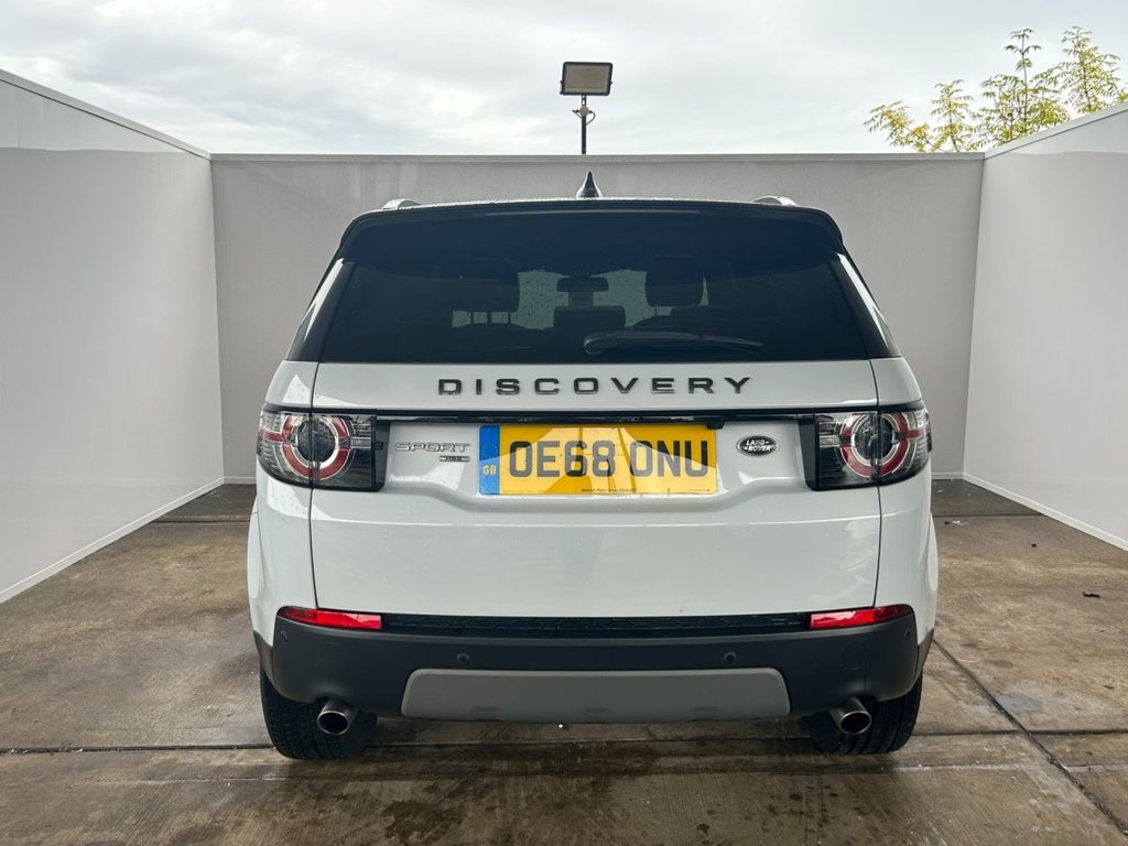 Used Land Rover Discovery Sport 2019 for sale - 76148180: Photo 5