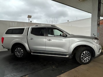 Used Nissan Navara 2016 for sale - 76454419: Photo