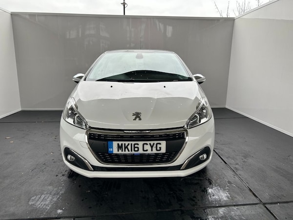 Used Peugeot 208 2016 for sale - 76236022: Photo 4