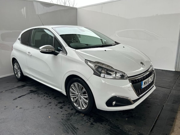 Used Peugeot 208 2016 for sale - 76236022: Photo 5