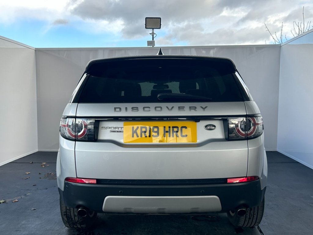 Used Land Rover Discovery Sport 2019 for sale - 76345870: Photo 5