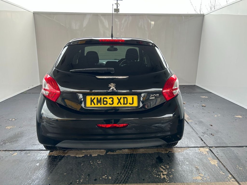 Used Peugeot 208 2013 for sale - 76698736: Photo 4