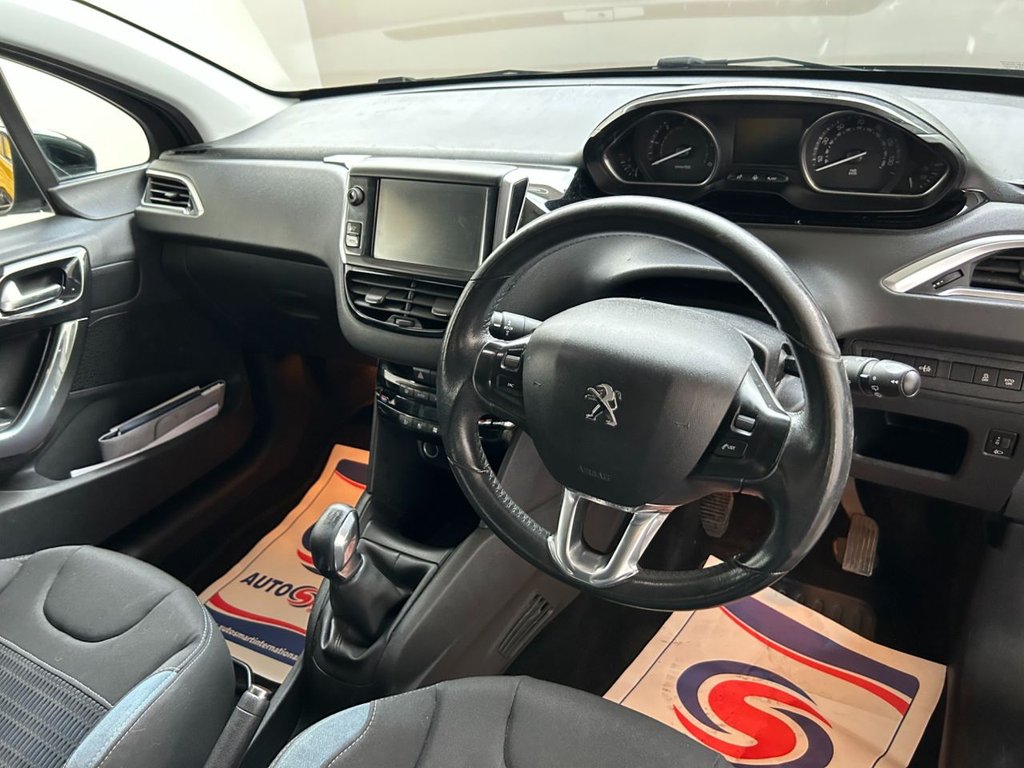 Used Peugeot 208 2013 for sale - 76698736: Photo 8