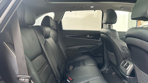 Used Kia Sorento 2019 for sale - 76106232: Photo 13