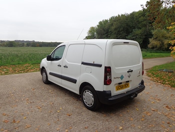 Used Citroen Berlingo 2019 for sale - 76249285: Photo