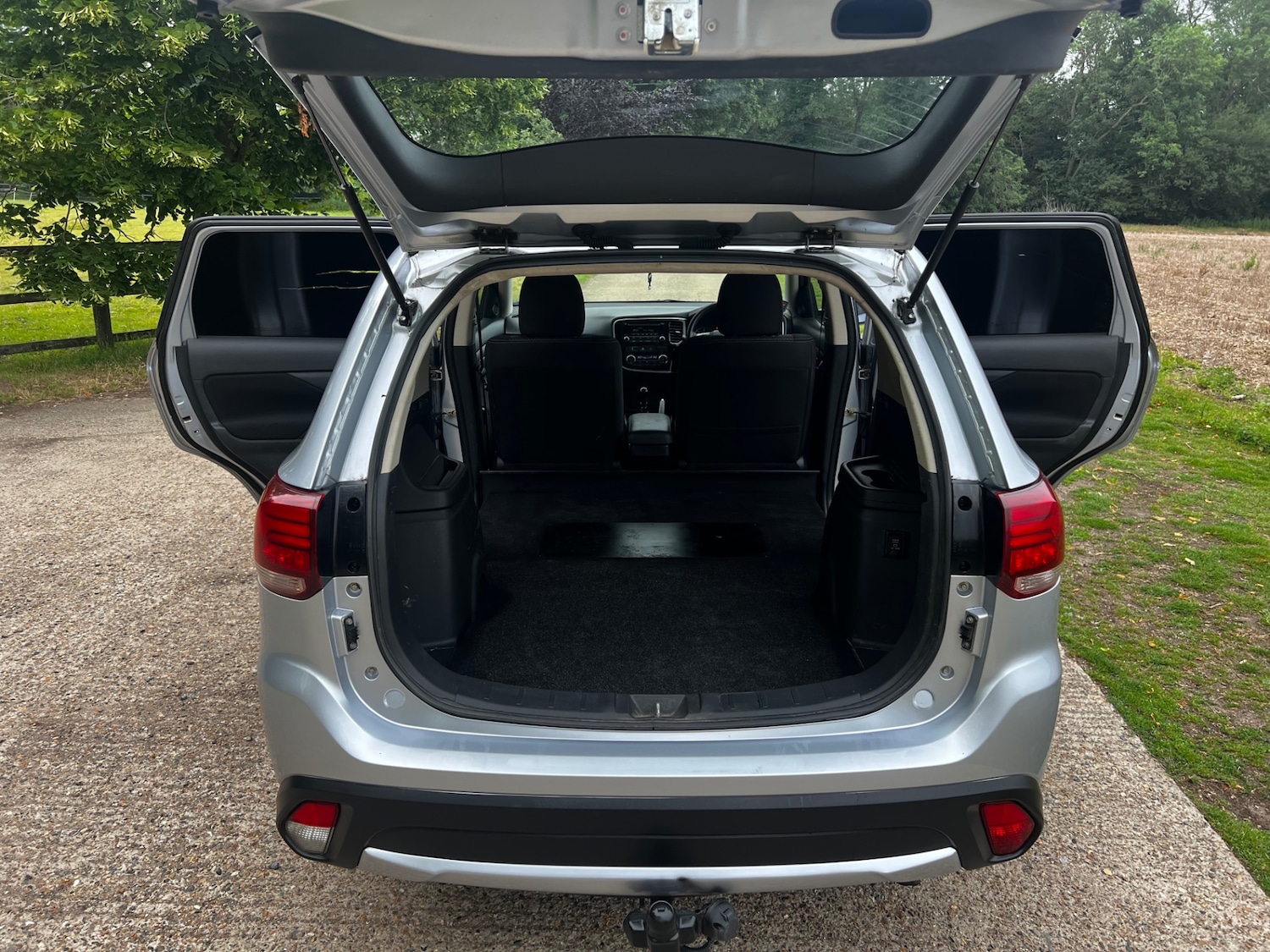 Used Mitsubishi Outlander 2017 for sale - 77165175: Photo 17