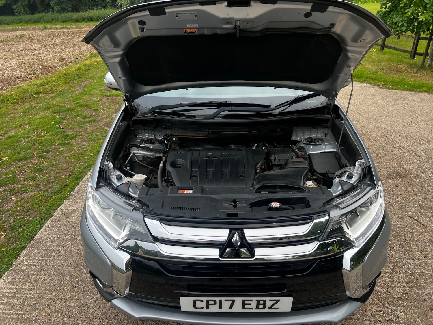 Used Mitsubishi Outlander 2017 for sale - 77165175: Photo 18