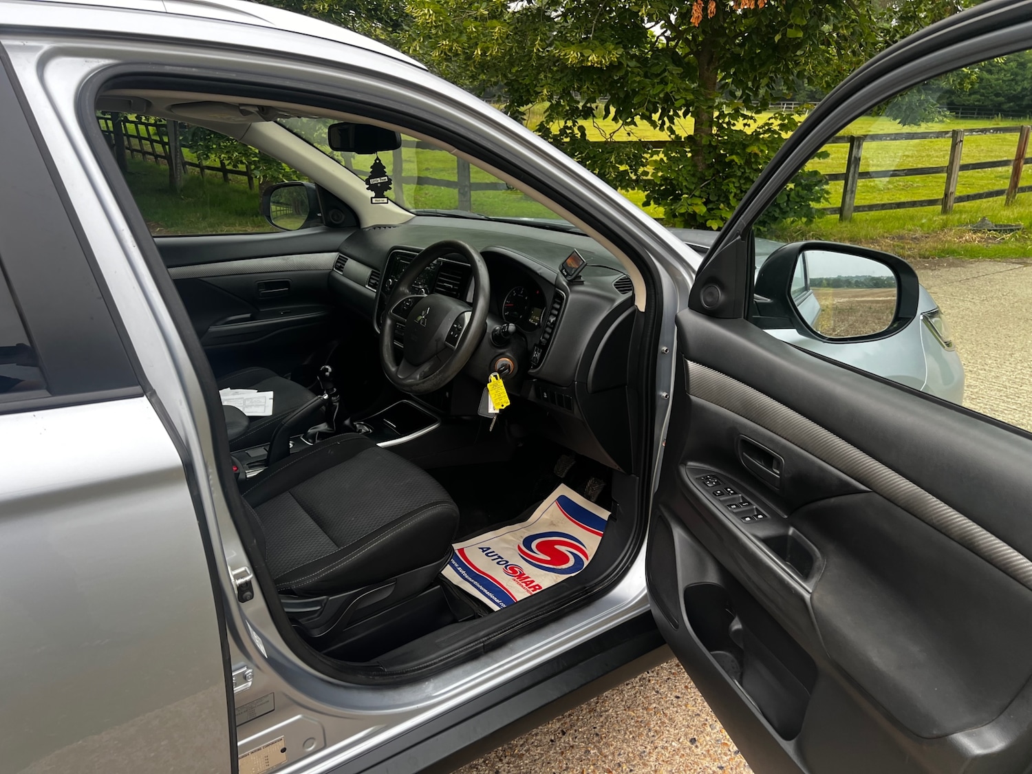 Used Mitsubishi Outlander 2017 for sale - 77165175: Photo 7