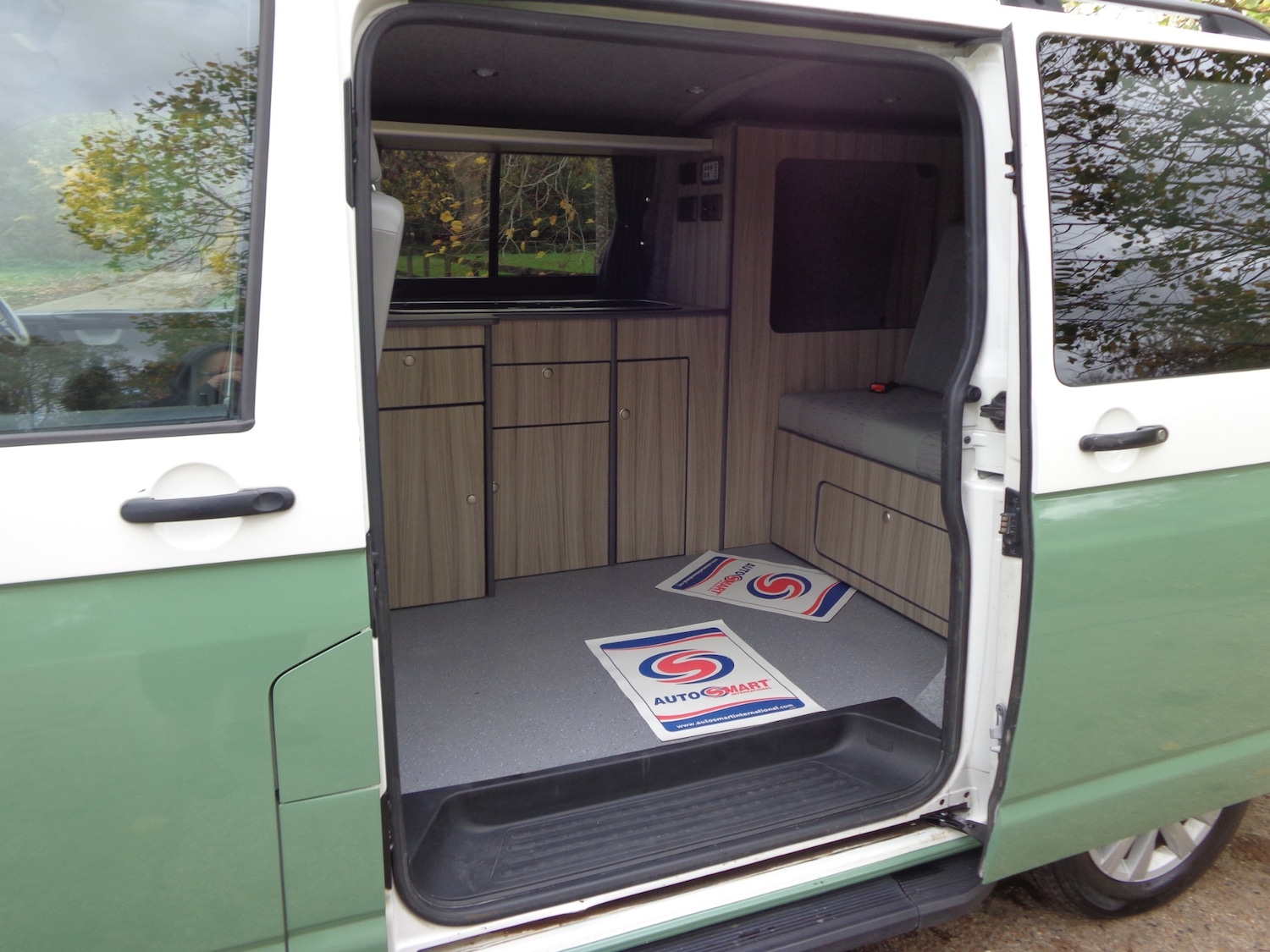 Used Volkswagen Transporter 2011 for sale - 76435835: Photo 7