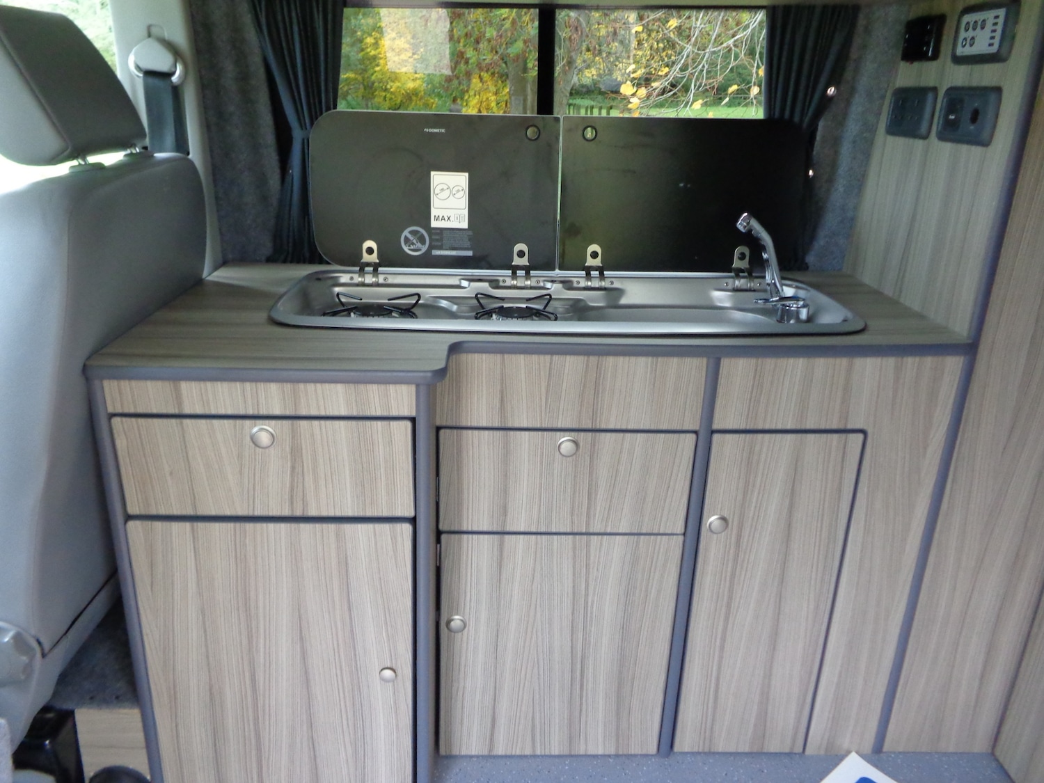 Used Volkswagen Transporter 2011 for sale - 76435835: Photo 9